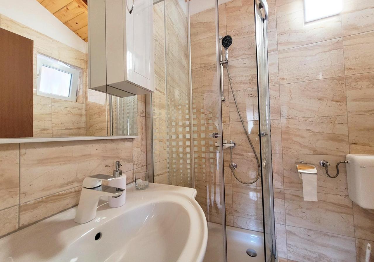 Luxury Villa Poquito Zagvozd Buitenkant foto