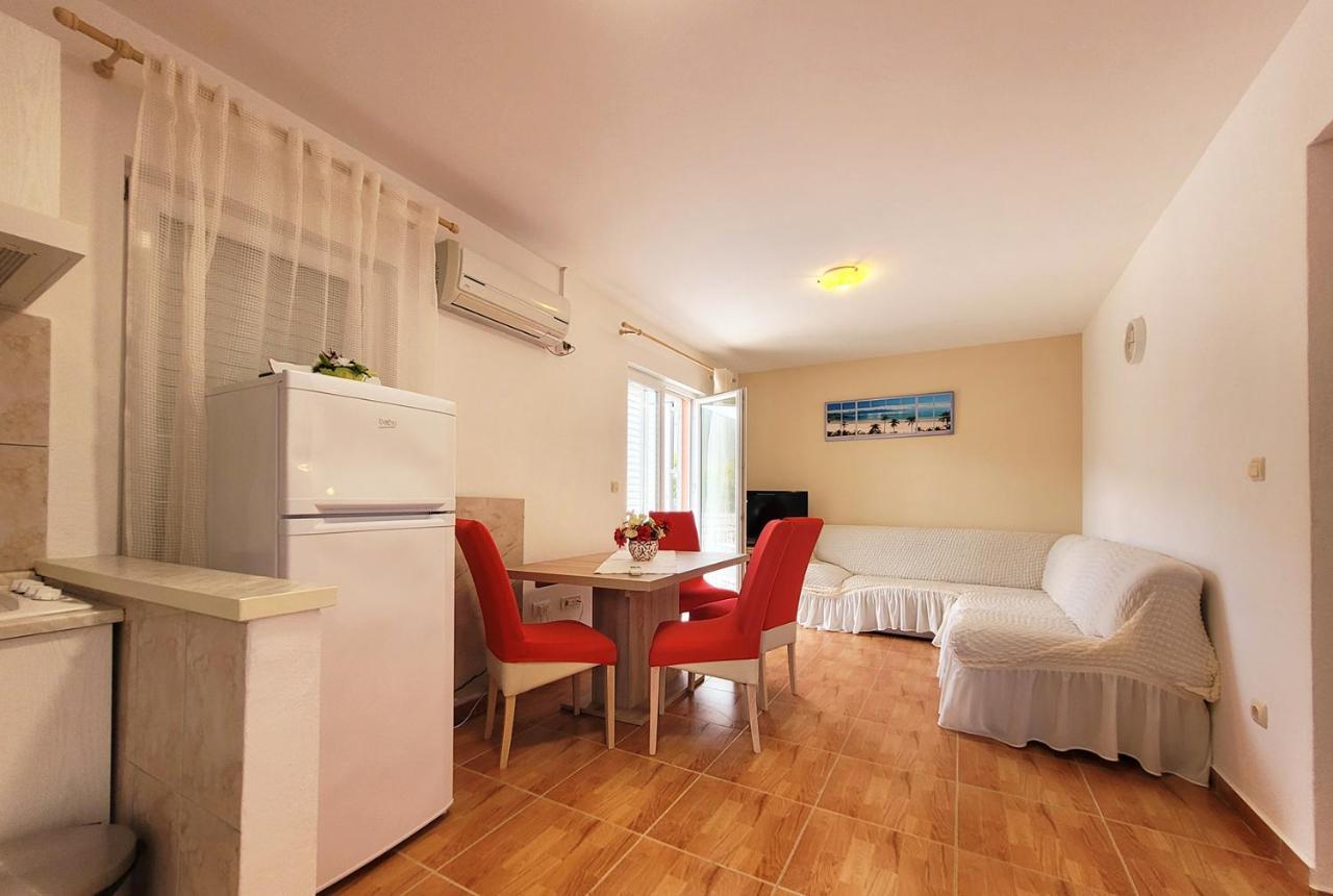 Luxury Villa Poquito Zagvozd Buitenkant foto