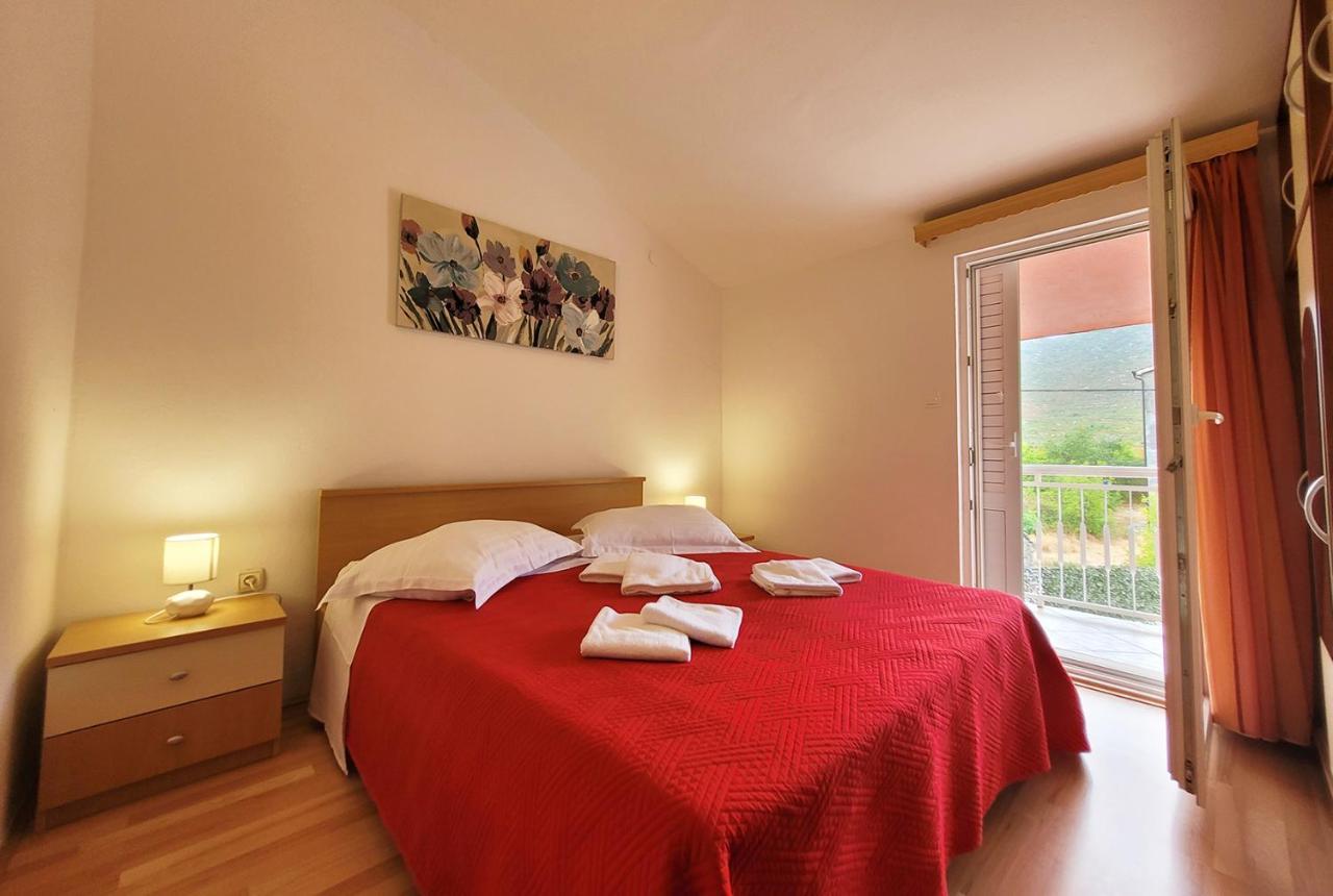 Luxury Villa Poquito Zagvozd Buitenkant foto