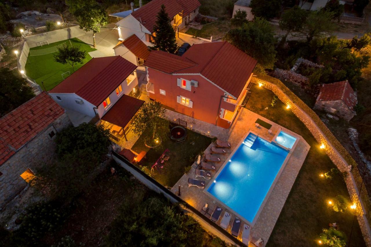 Luxury Villa Poquito Zagvozd Buitenkant foto