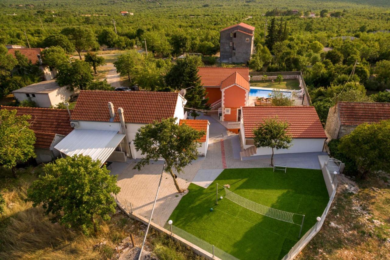 Luxury Villa Poquito Zagvozd Buitenkant foto